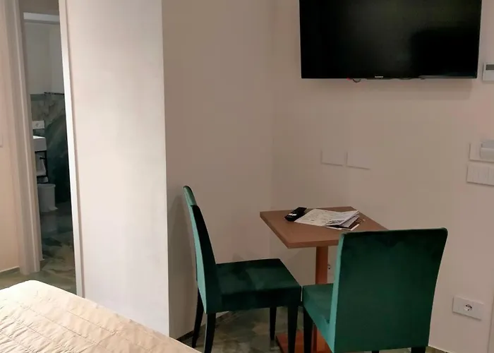 Modus Boutique 3* פאנצה